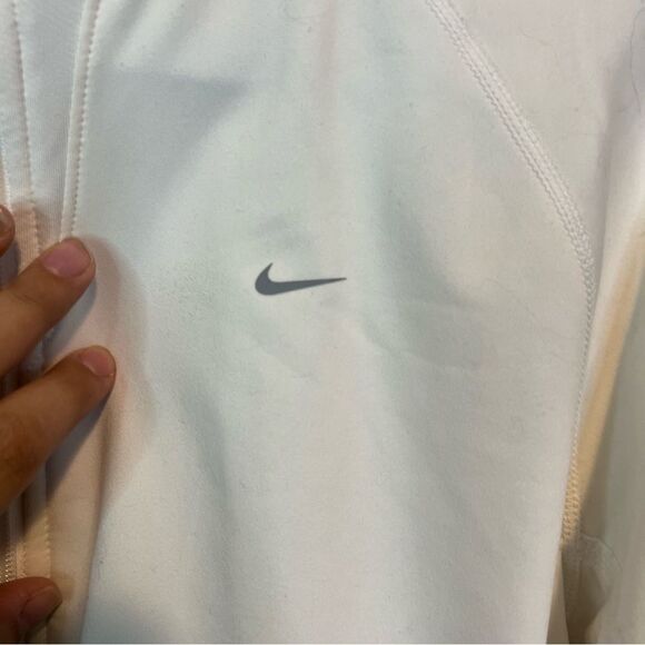 Nike Fit Dry White Tech Fleece Sweater Girls size Large (12-14) - Picture 4 of 10